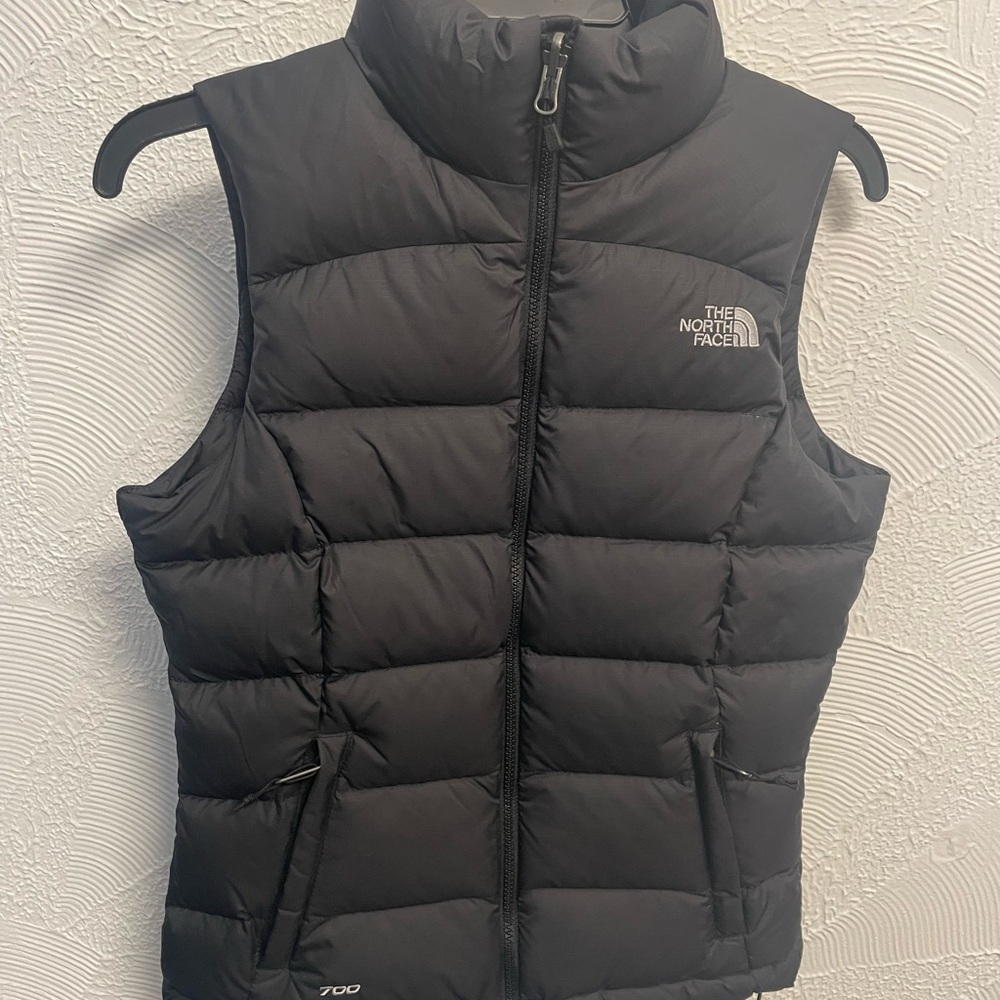 The North Face Women's Black Puffer Jacket